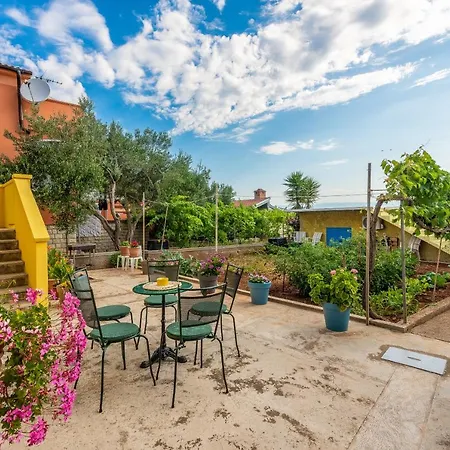 Little House By The Sea Villa Preko Exterior photo