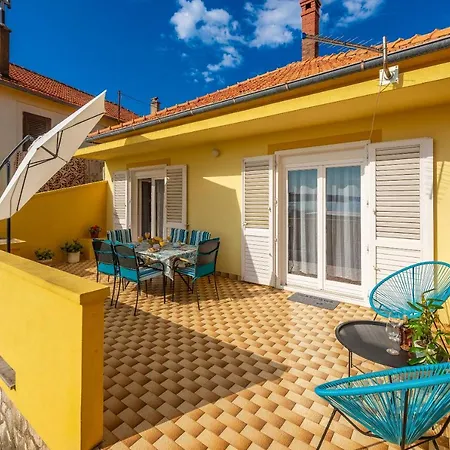 Little House By The Sea Villa Preko Exterior photo