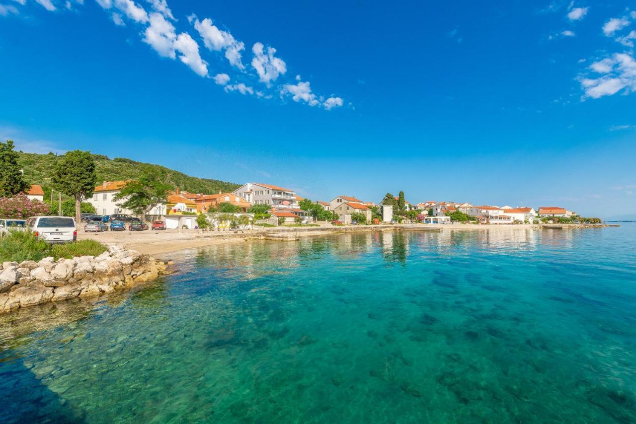Little House By The Sea Preko