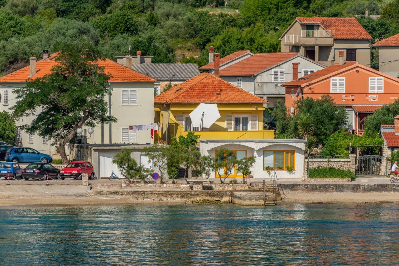 Little House By The Sea Holiday home *